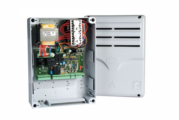 CAME ZT-6 , riadovacia elektronika v krabici 400V
